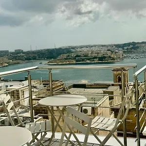 **** Hotel apartamentowy Paulos Malta